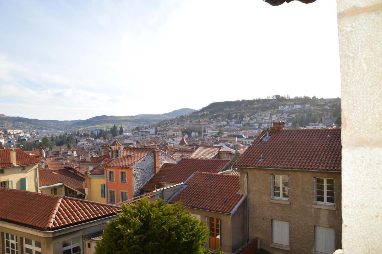 Maison Au Loup - Superbe Ancien Hotel Particulier Du Xvie Siecle Au Coeur De La Vieille Ville Du Puy Le Puy-en-Velay Bagian luar foto