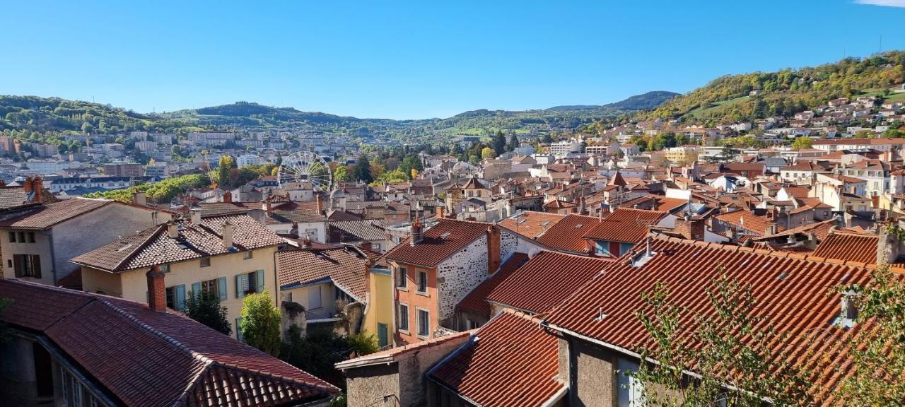 Maison Au Loup - Superbe Ancien Hotel Particulier Du Xvie Siecle Au Coeur De La Vieille Ville Du Puy Le Puy-en-Velay Bagian luar foto