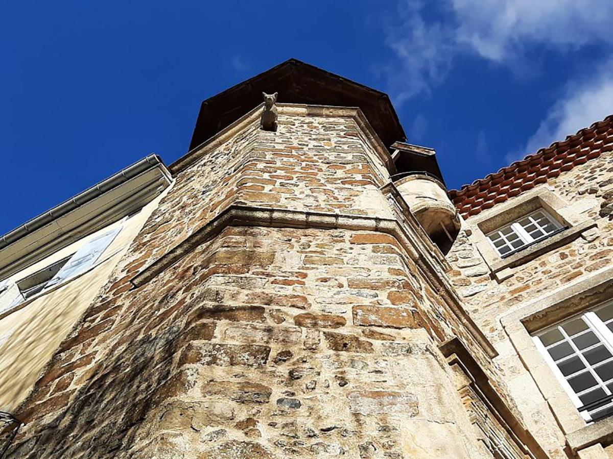 Maison Au Loup - Superbe Ancien Hotel Particulier Du Xvie Siecle Au Coeur De La Vieille Ville Du Puy Le Puy-en-Velay Bagian luar foto