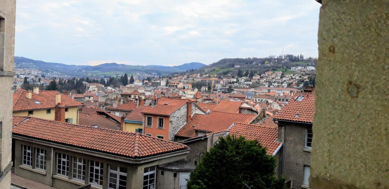 Maison Au Loup - Superbe Ancien Hotel Particulier Du Xvie Siecle Au Coeur De La Vieille Ville Du Puy Le Puy-en-Velay Bagian luar foto