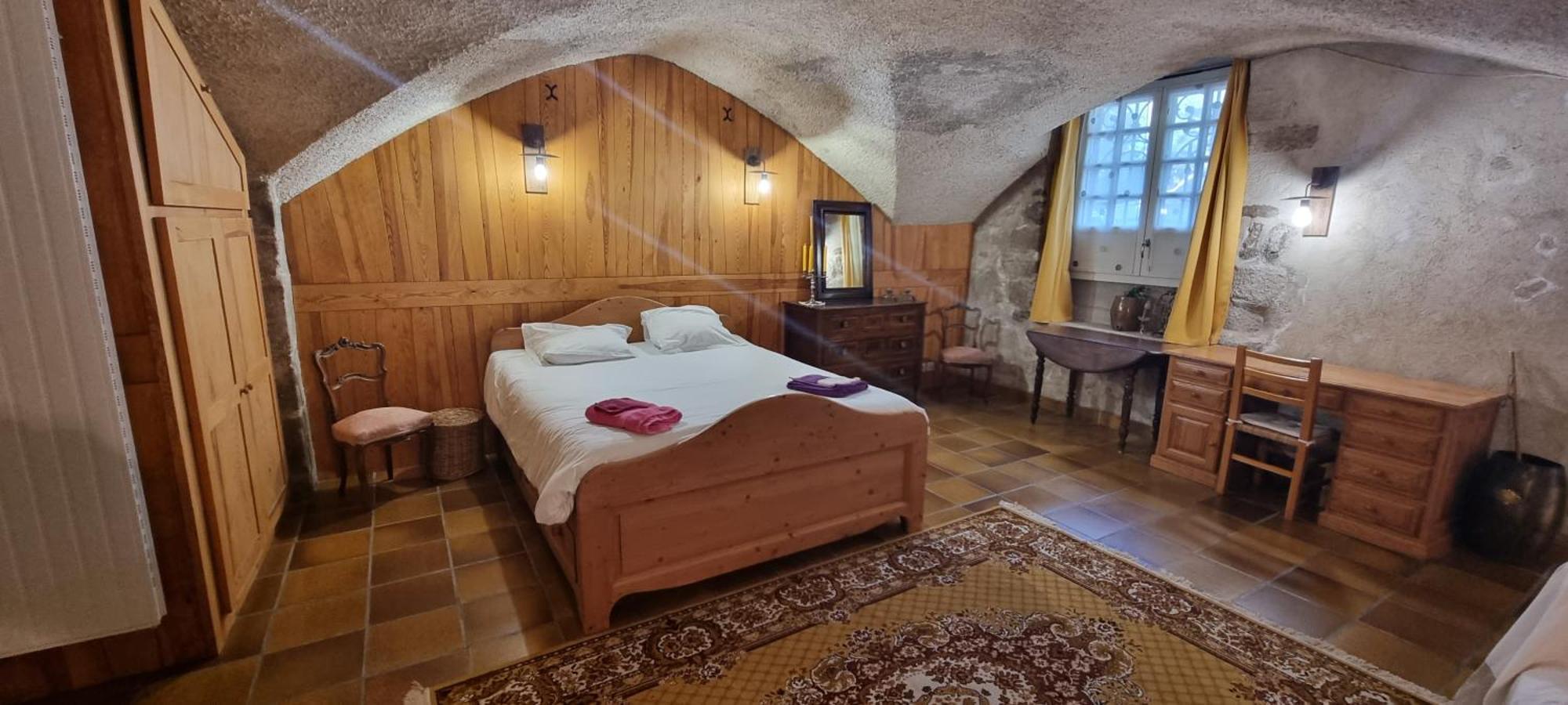 Maison Au Loup - Superbe Ancien Hotel Particulier Du Xvie Siecle Au Coeur De La Vieille Ville Du Puy Le Puy-en-Velay Bagian luar foto